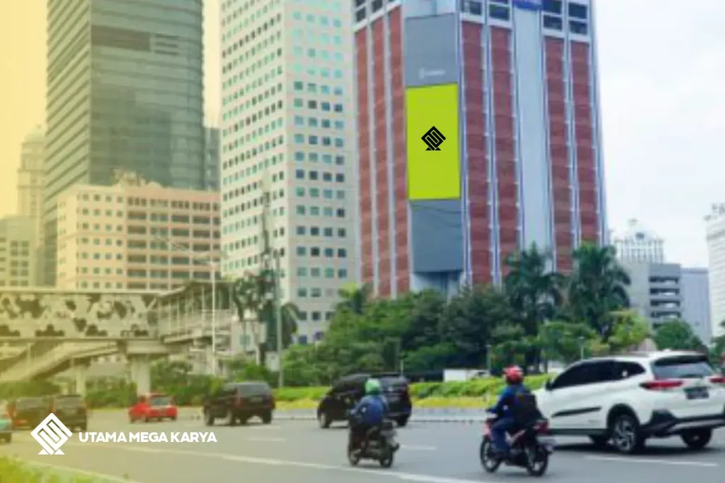 Keuntungan Beriklan di Videotron Kawasan Sudirman Jakarta