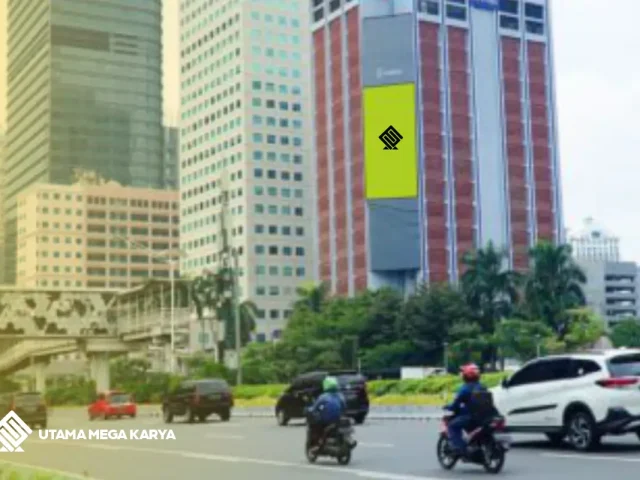Keuntungan Beriklan di Videotron Kawasan Sudirman Jakarta